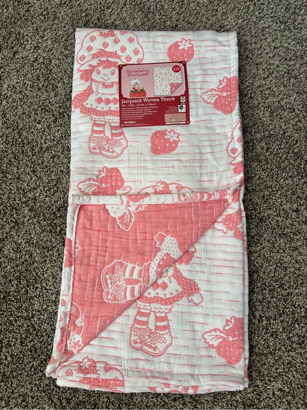 Strawberry Shortcake Pink Jacquard Woven Throw Blanket